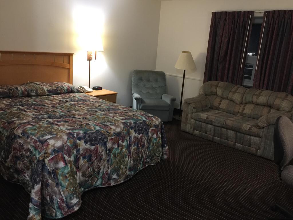 Budget Inn Batavia Extérieur photo
