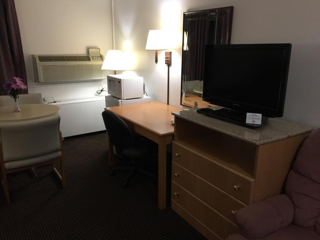 Budget Inn Batavia Extérieur photo