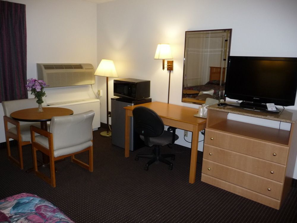 Budget Inn Batavia Extérieur photo